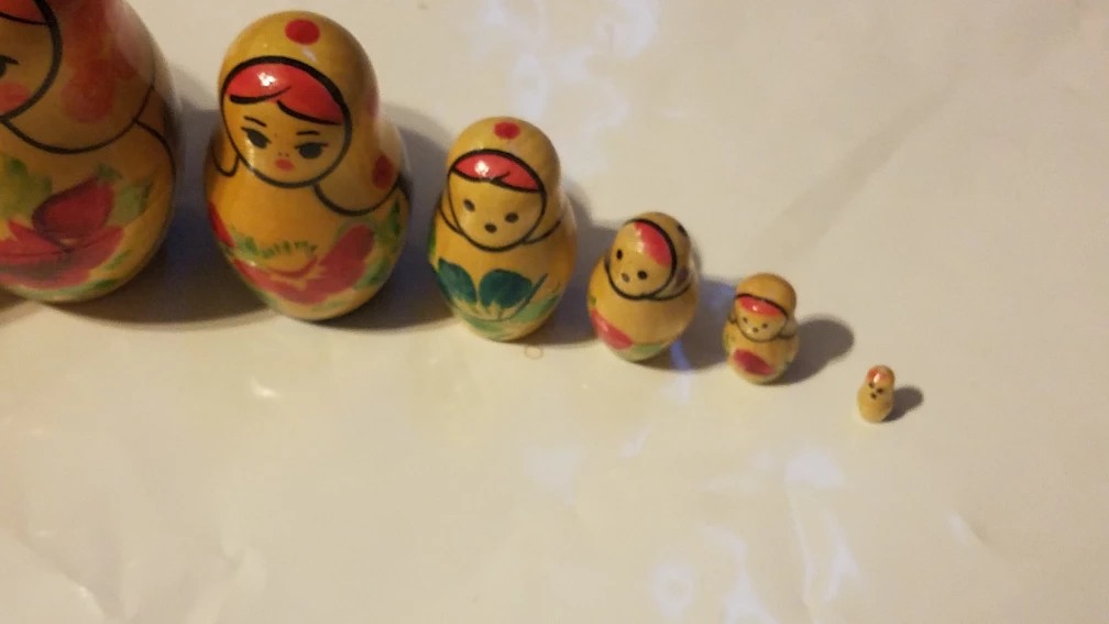 Set of 7 Hand-Painted Wooden Nesting Dolls - photo 4