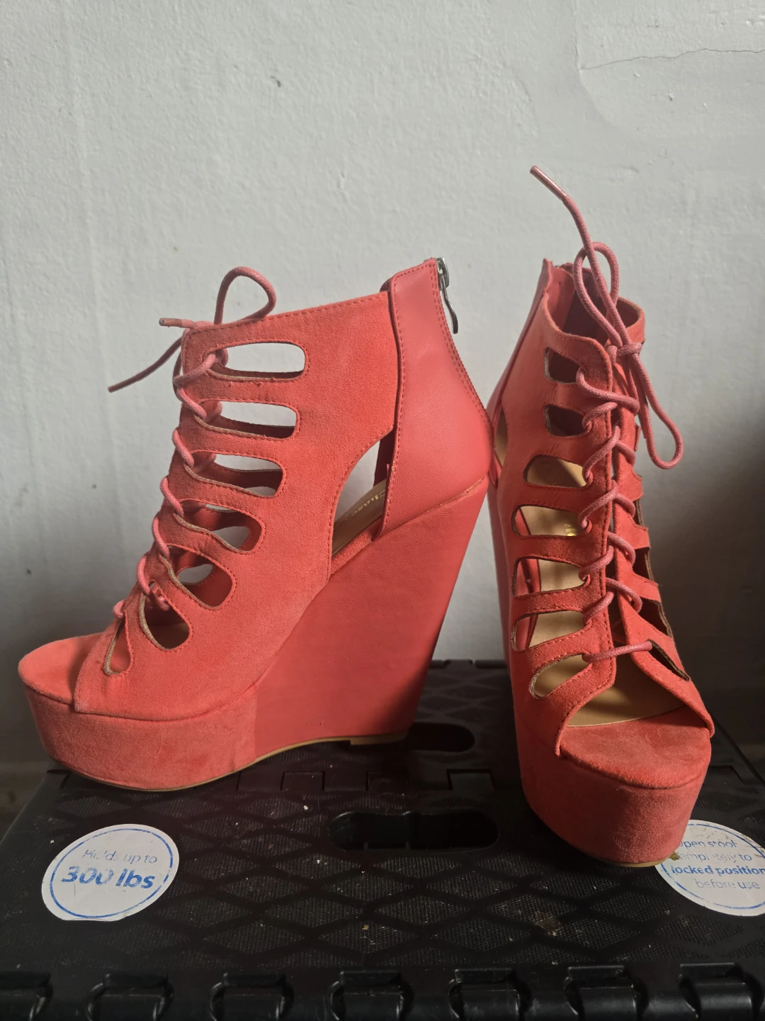 Charlotte Russe Coral Suede Lace-Up Wedge Heels Size 6.5 - photo 3