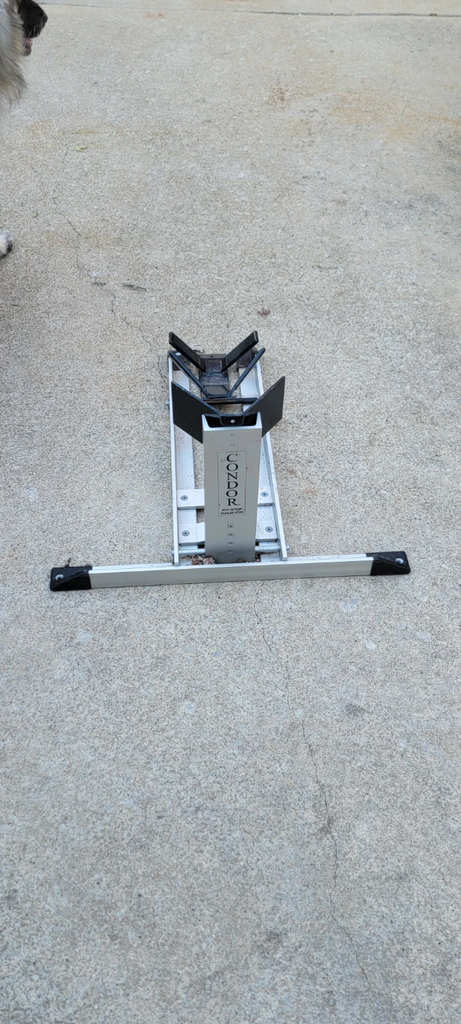 Motorcycle Wheel Chock Stand - photo 2