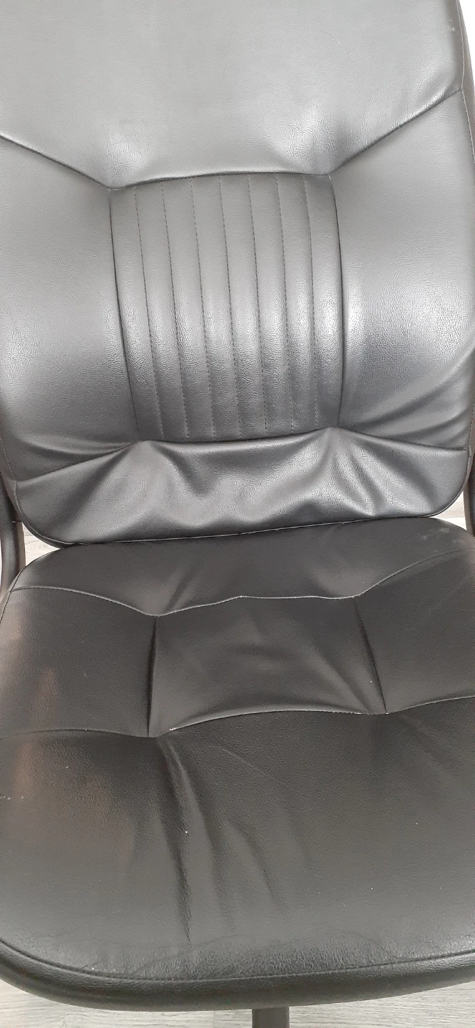Black Office Chair - photo 4