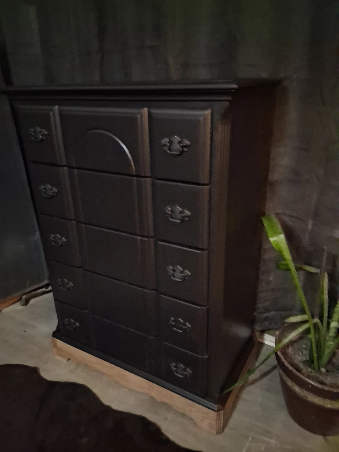 Custom Vintage Dresser - photo 3