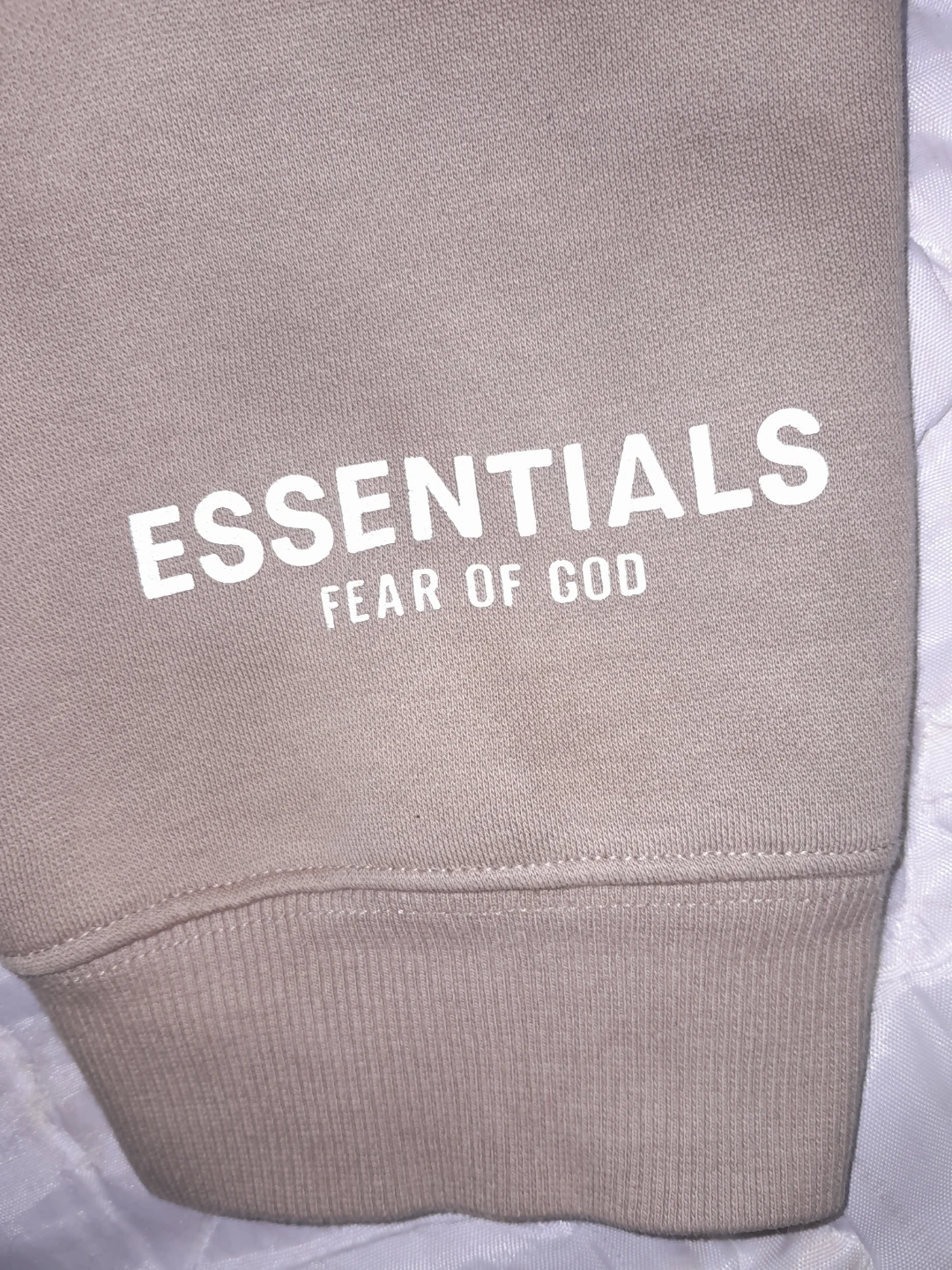 Essentials - photo 3