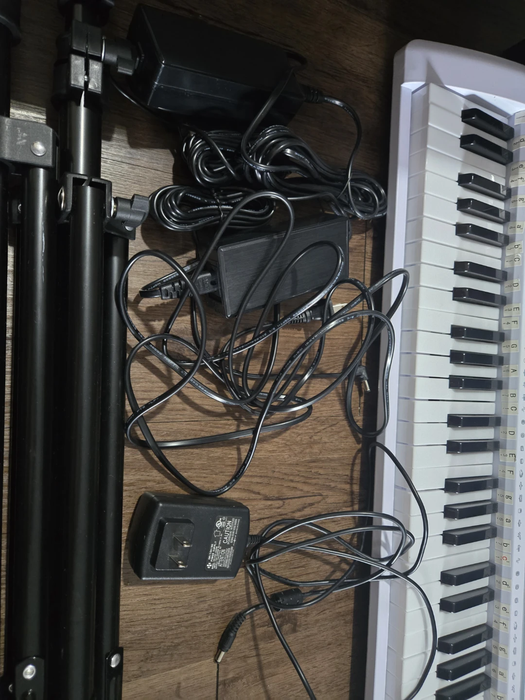 Funtaki 61 Key Electronic Keyboard with Stand and Bag - photo 3