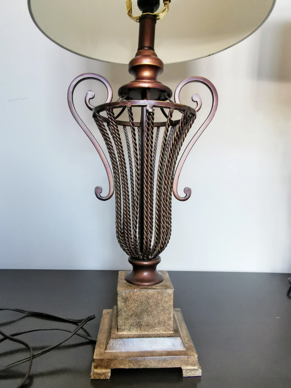 Set of 2 Bronze Table Lamps - photo 2