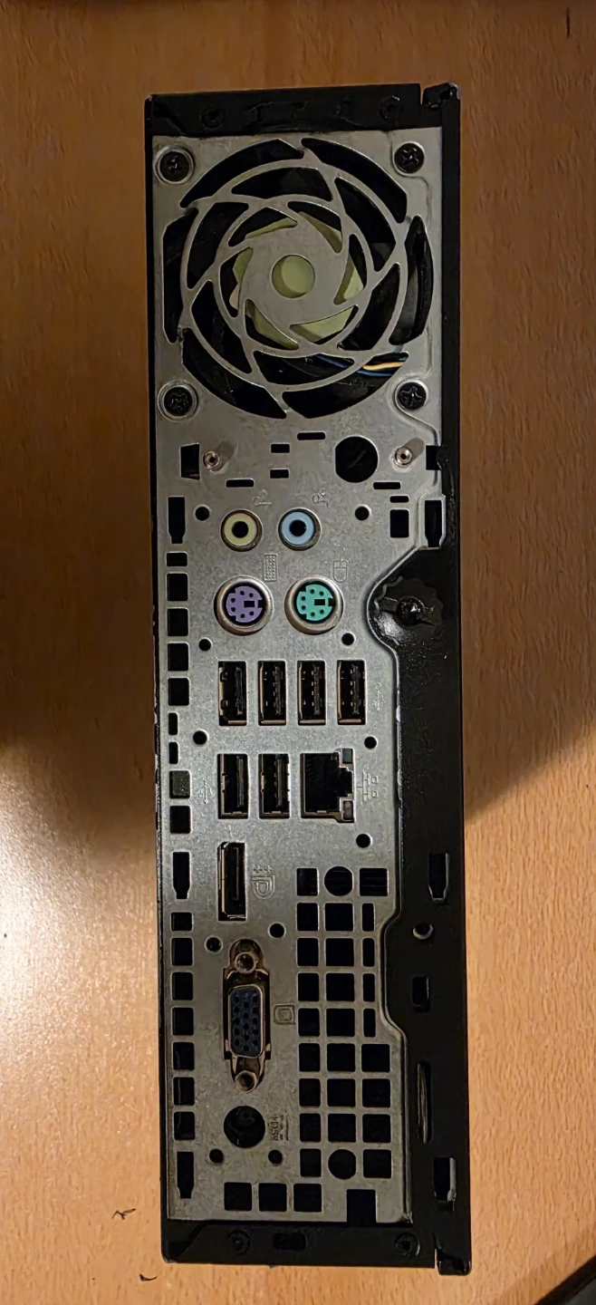 HP Compaq 8200 Elite Small Form Factor Desktop PC - photo 3
