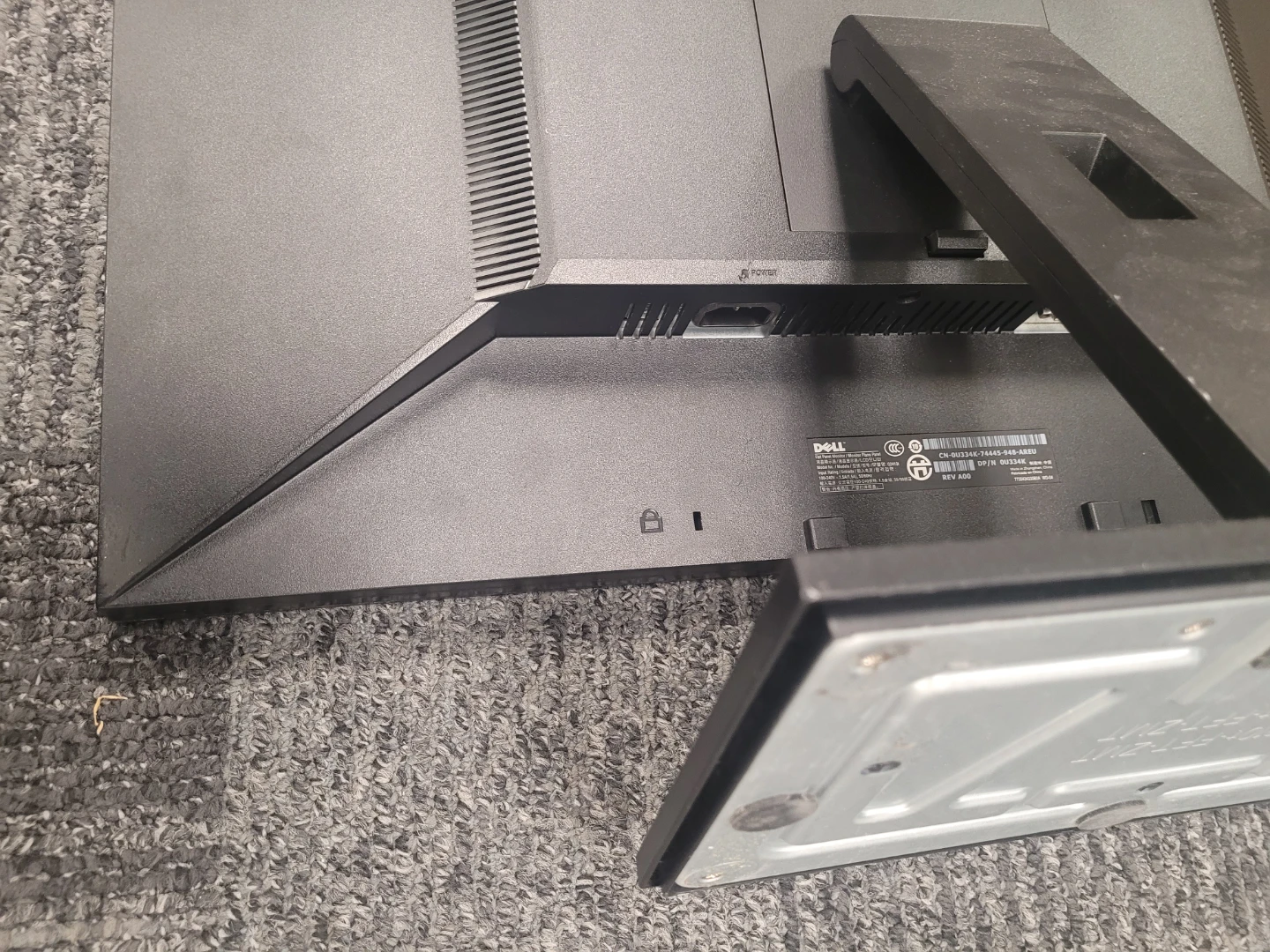 Dell 24" Monitor - photo 3
