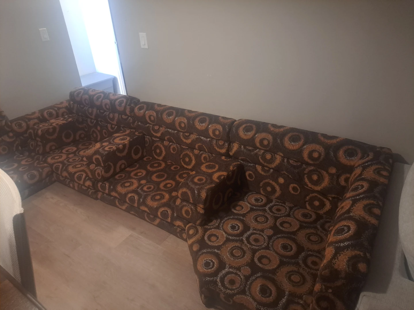 Arabian seats