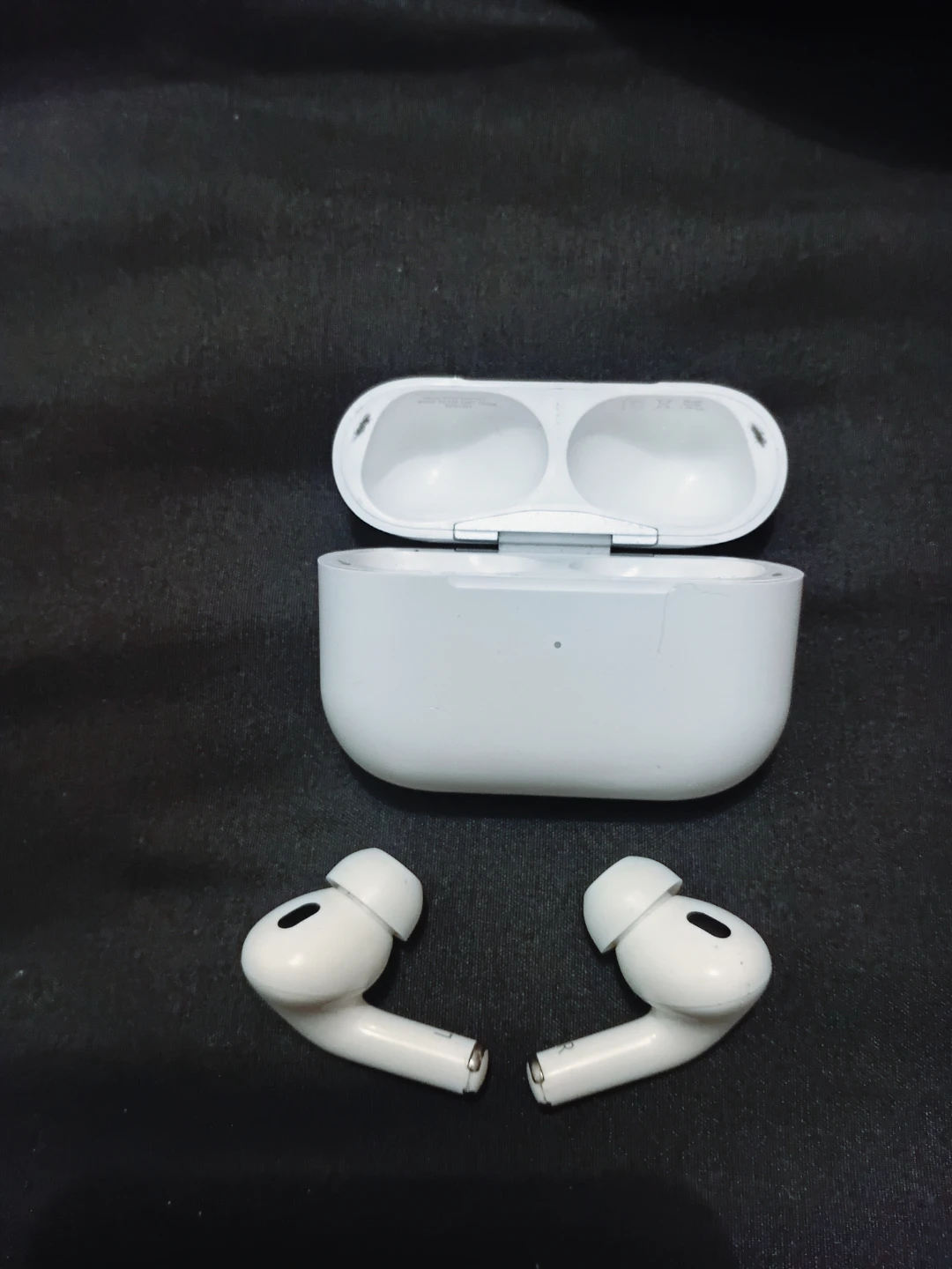 Apple AirPods Pro (2nd generation) - photo 3