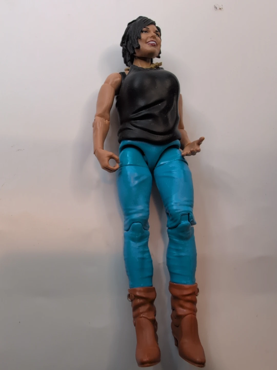 Lot of 2 Action Figures - Woman in Suit, Woman in Jeans - photo 5