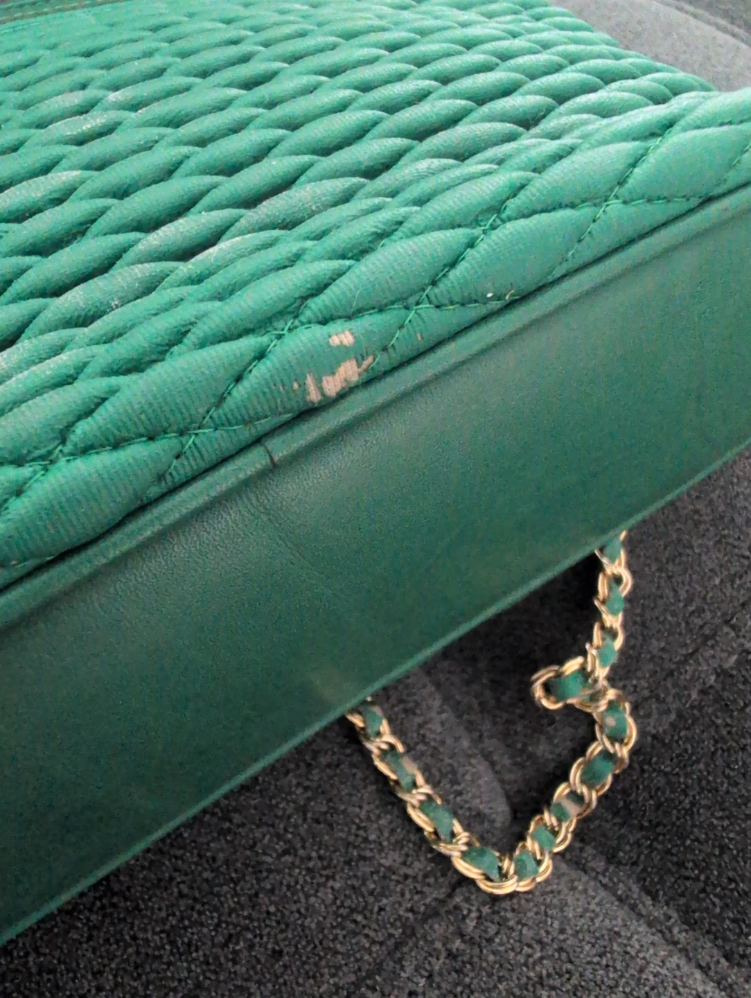 Louis Quatorze Green Quilted Shoulder Bag 🥕 - photo 4