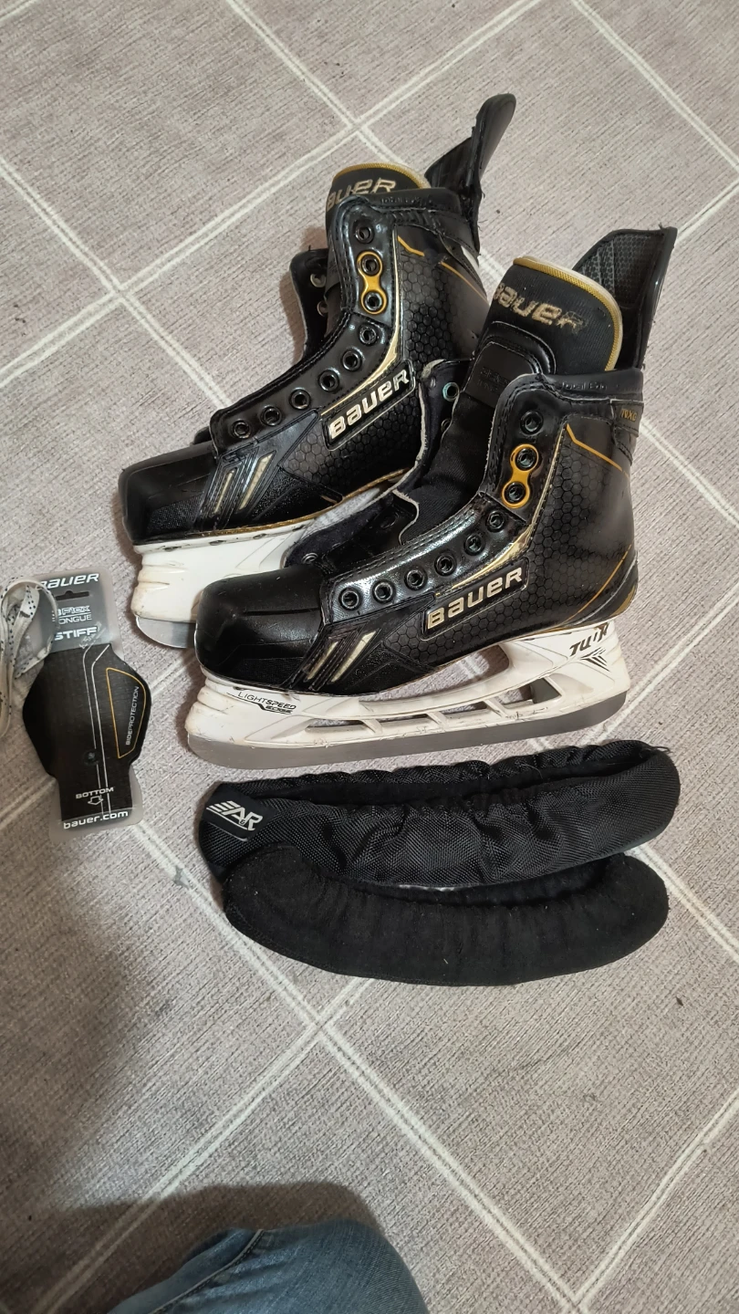 Easton S9 Pro Hockey Helmet - Medium🏆
