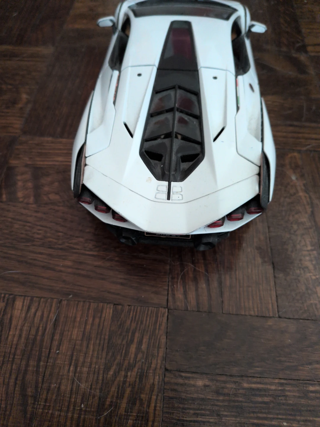 White Lamborghini Toy Car - photo 4