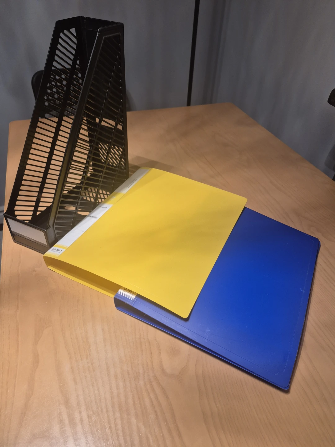 Magazine File Holder and 2 Binders