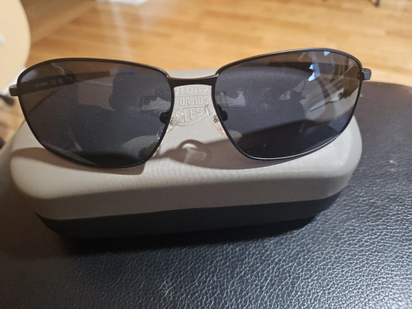 Harley-Davidson Sunglasses with Case - photo 3