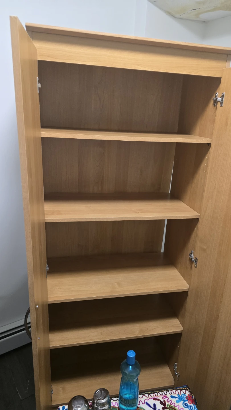 Light Wood Storage Cabinet with 5 Shelves - photo 4