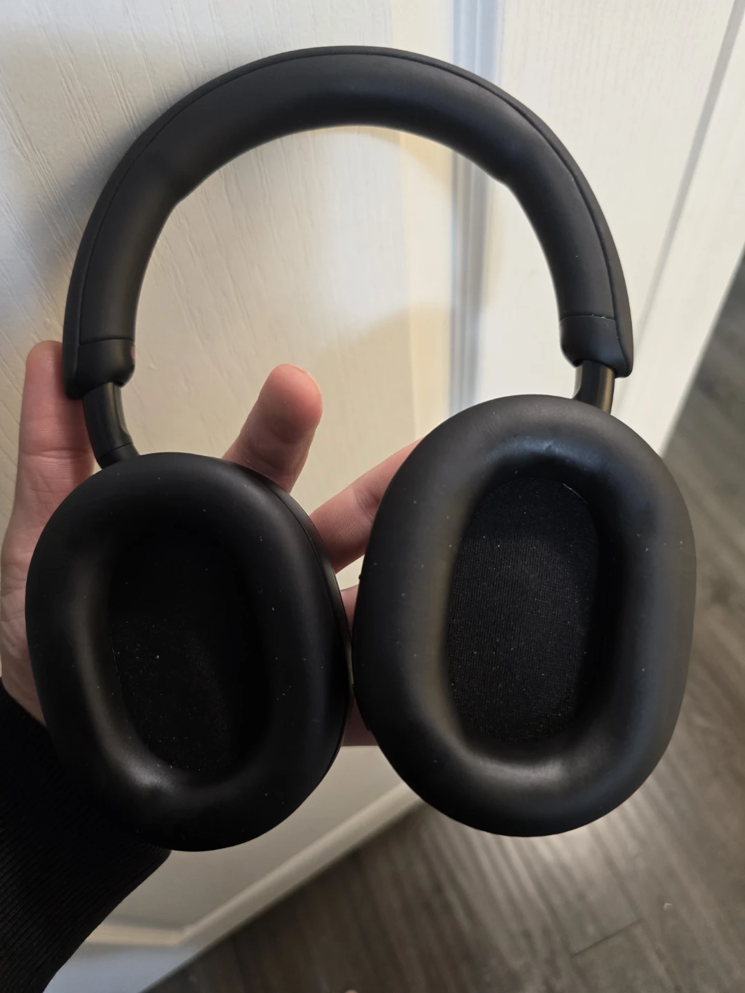 Sony WH-1000XM5 Wireless Noise Cancelling Headphones - Black - photo 2