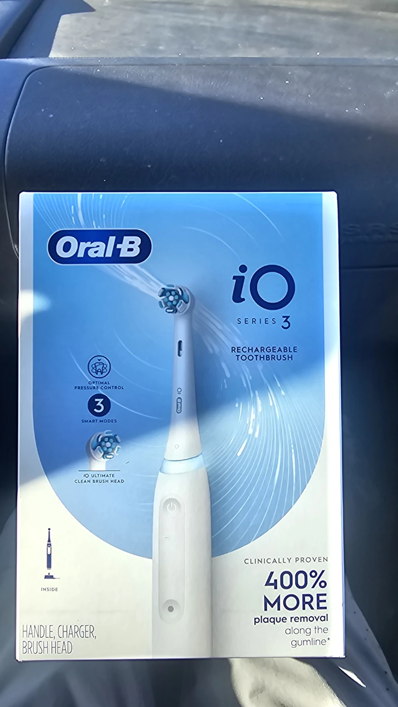 Oral-B iO Series 3 Rechargeable Toothbrush