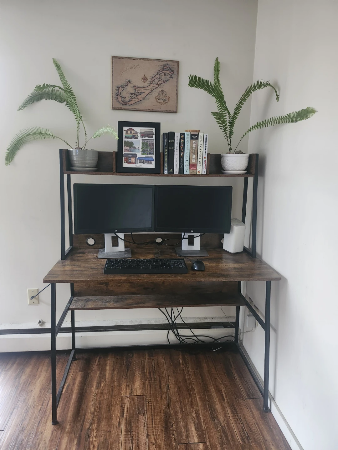 Desk (or Shelf) - photo 4