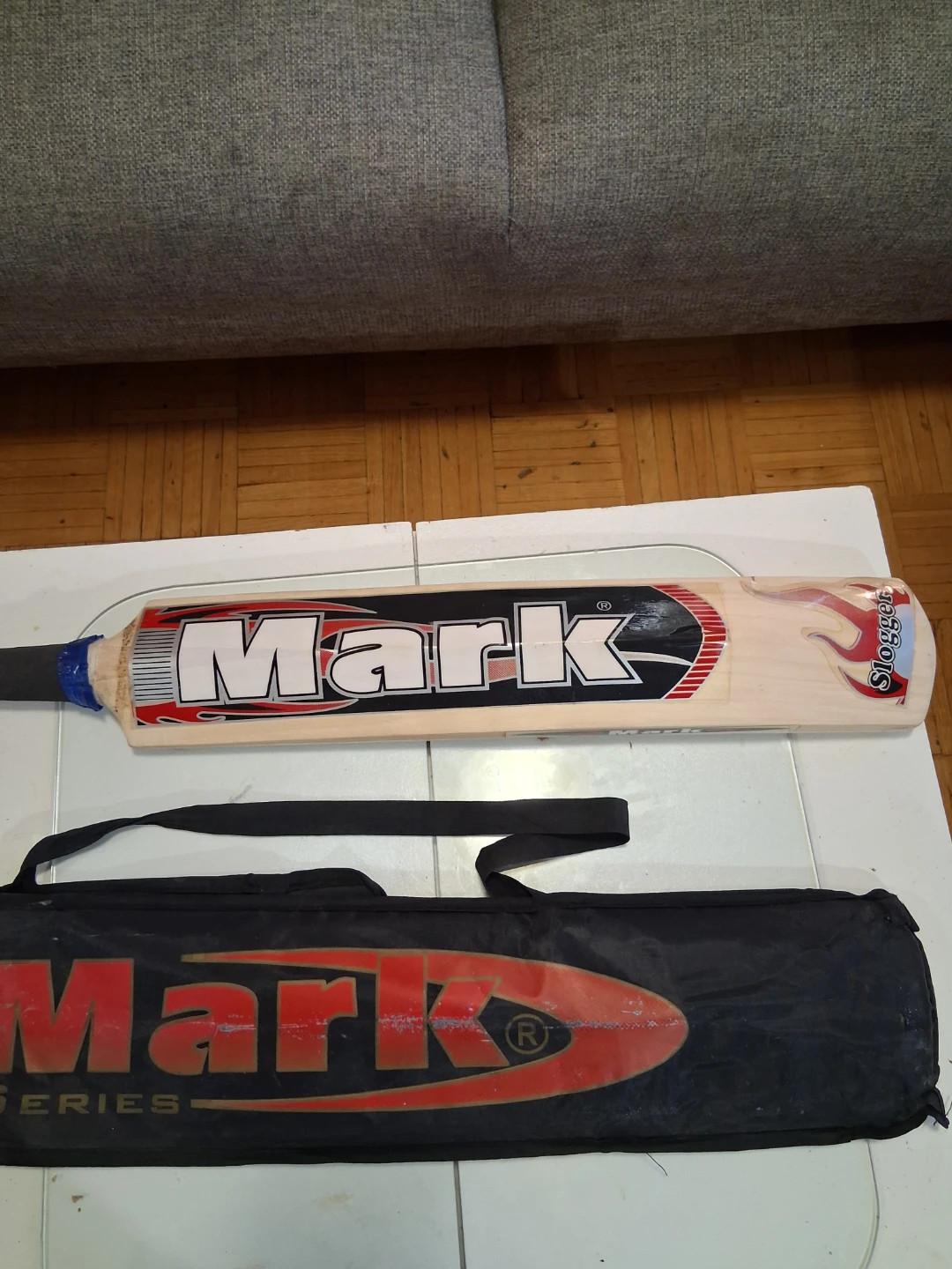 Mark "Slugger" Cricket Bat with Cover - photo 4