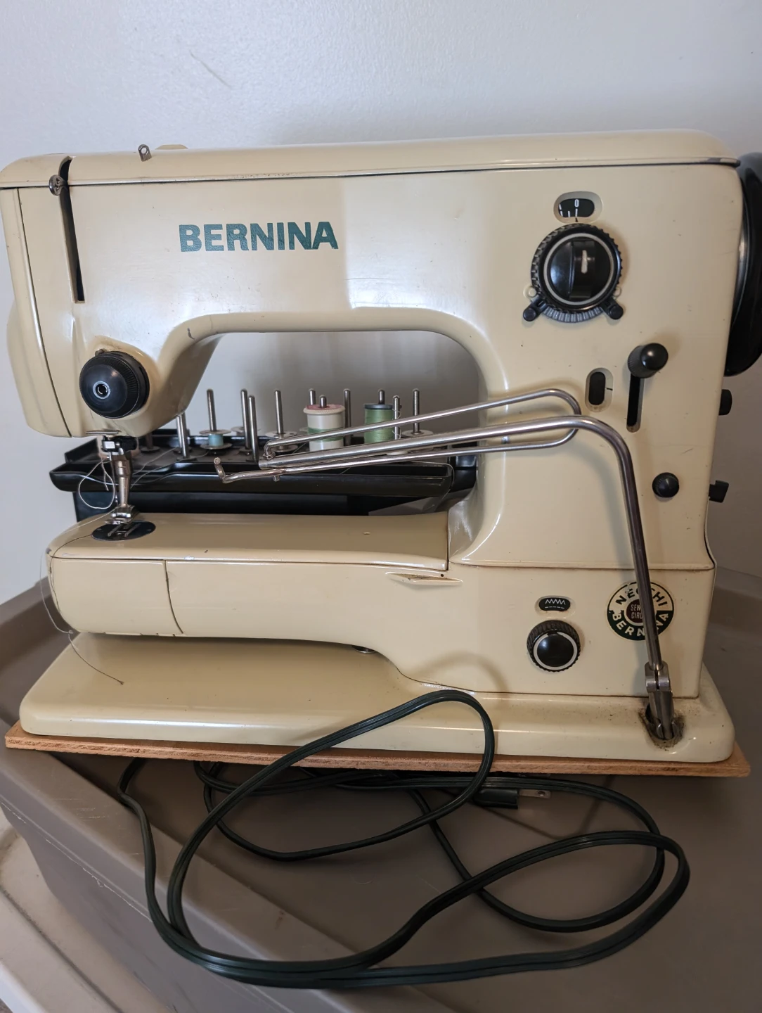 Bernina 532 Sewing Machine