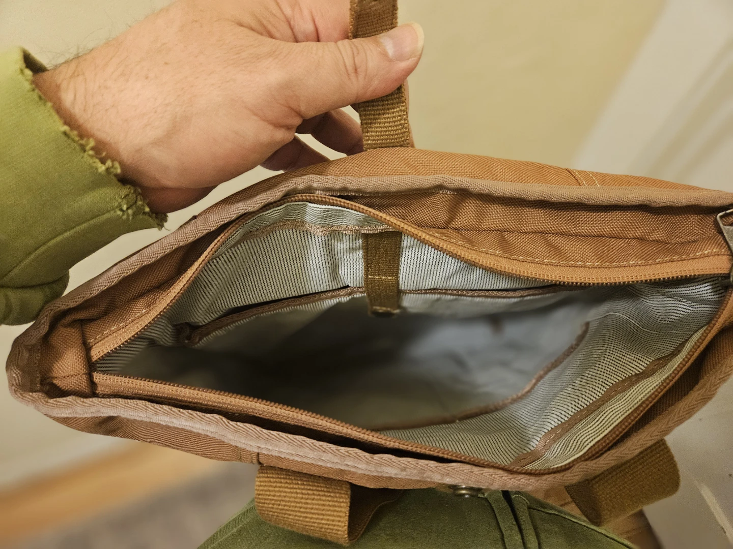 Carhartt Brown Canvas Tote Backpack - photo 4
