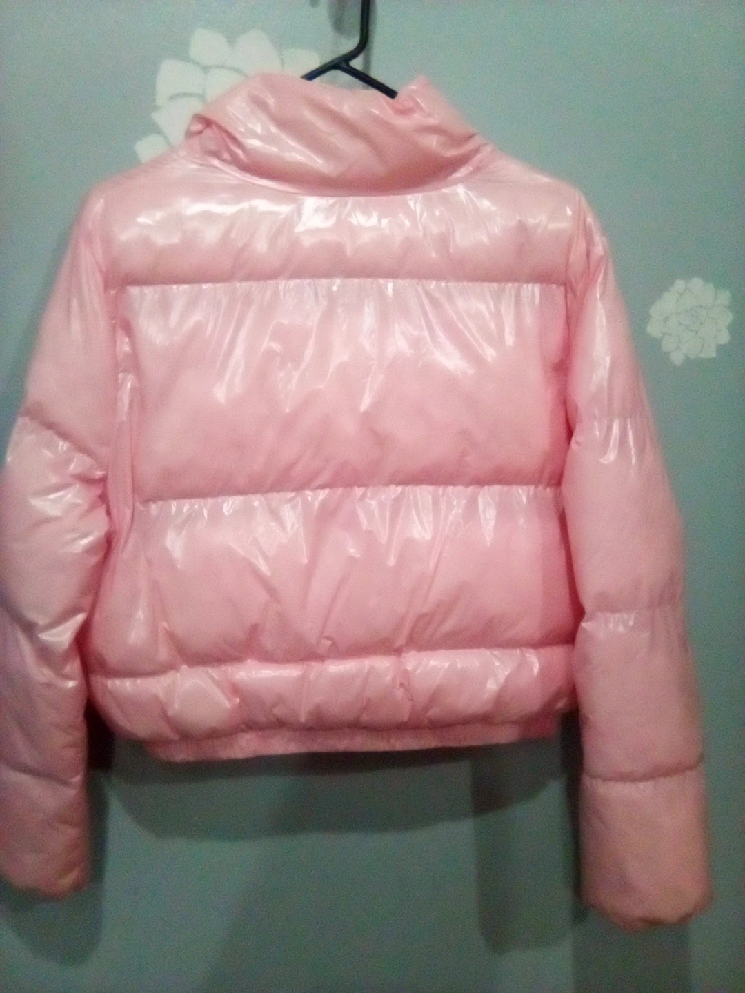 SHEIN Pink Shiny Puffer Jacket - photo 3
