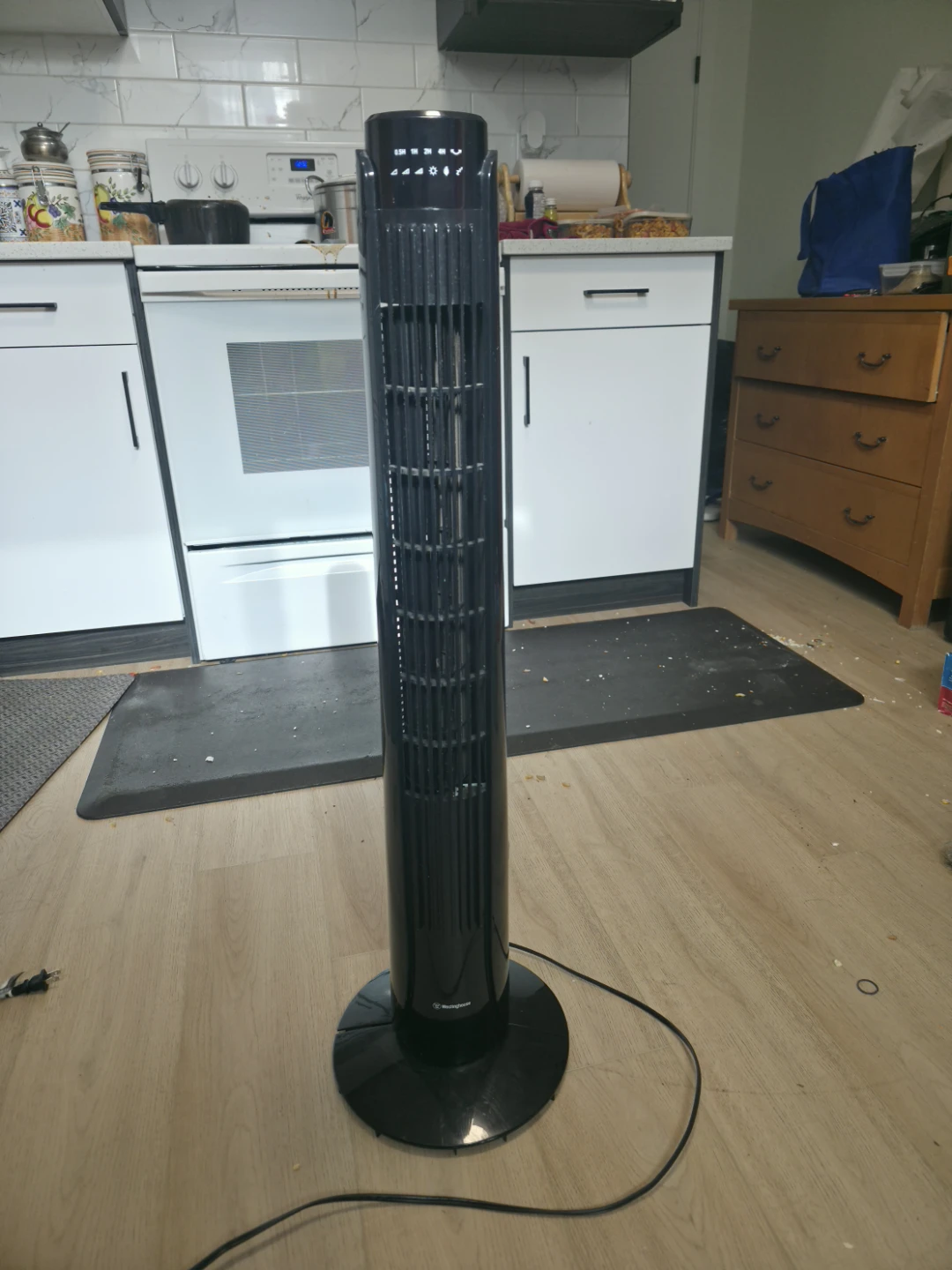 Black Tower Fan - photo 2