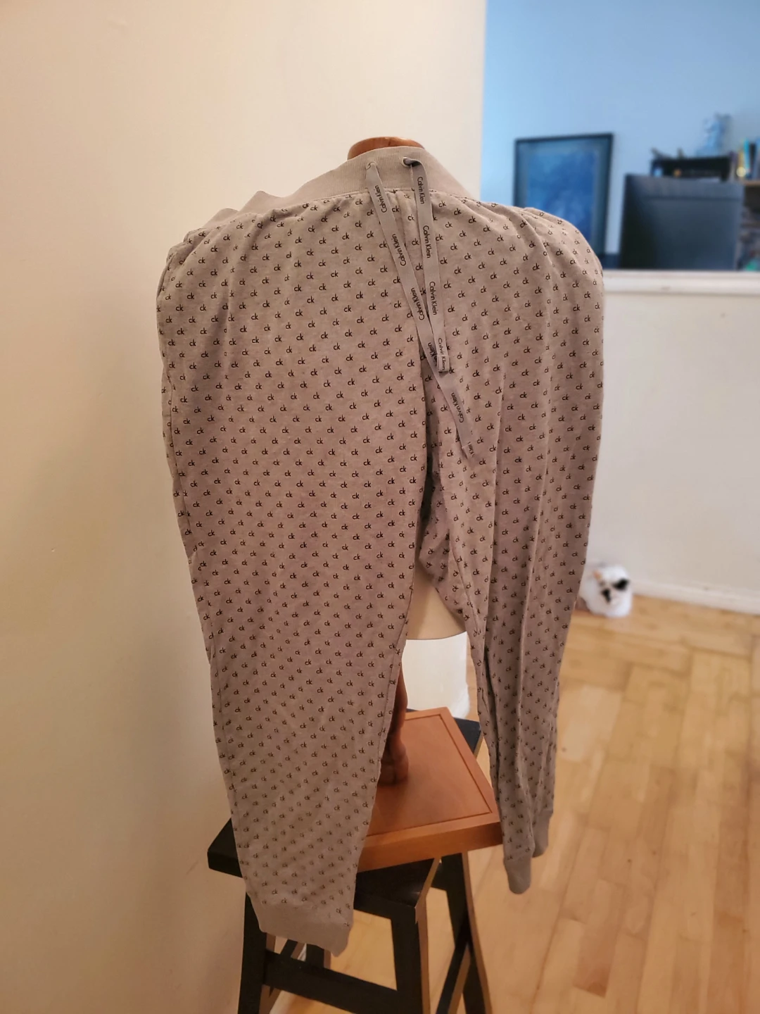 Calvin Klein All Over Logo Joggers Size L - photo 3