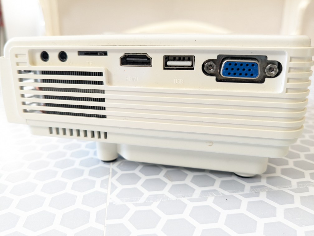 Dr. J Professional Mini Projector 🏆 - photo 3