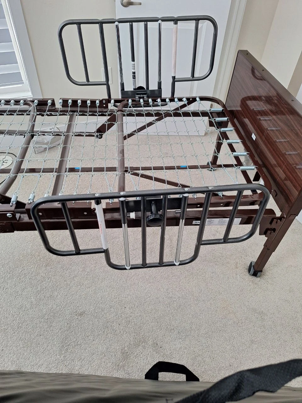NEWEST MODEL Medline Medlite Full Electric Hospital Bed - photo 4