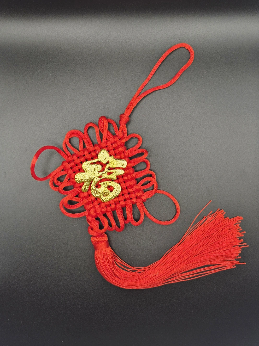 🏆 Red Chinese Knot with Gold Charm