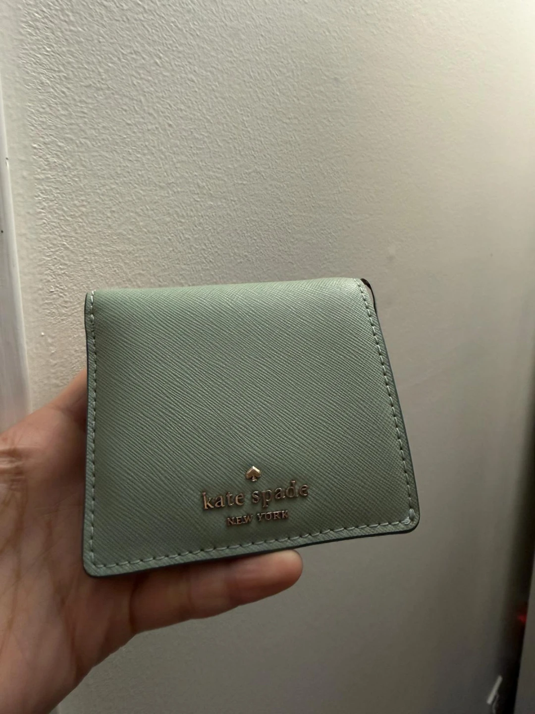Kate Spade New York Small Wallet - Sage Green