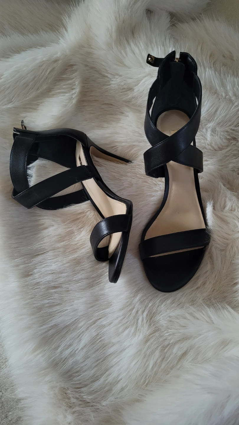 Guess Strappy Heels size 6 - photo 2