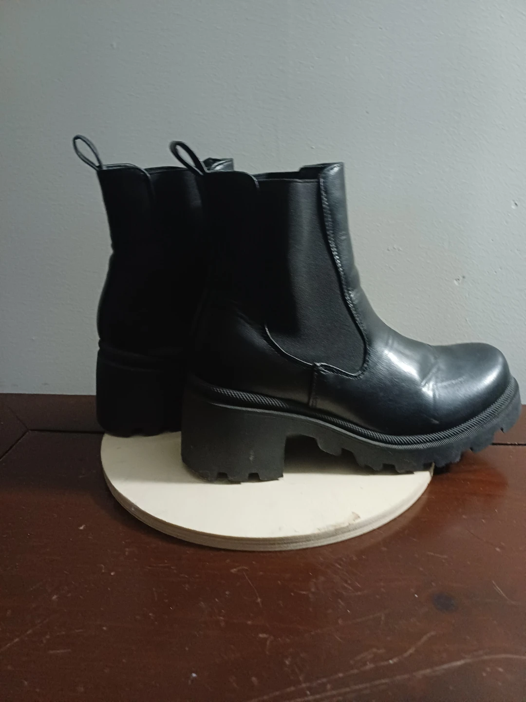 Black Chelsea Style Inspired Boots - photo 4