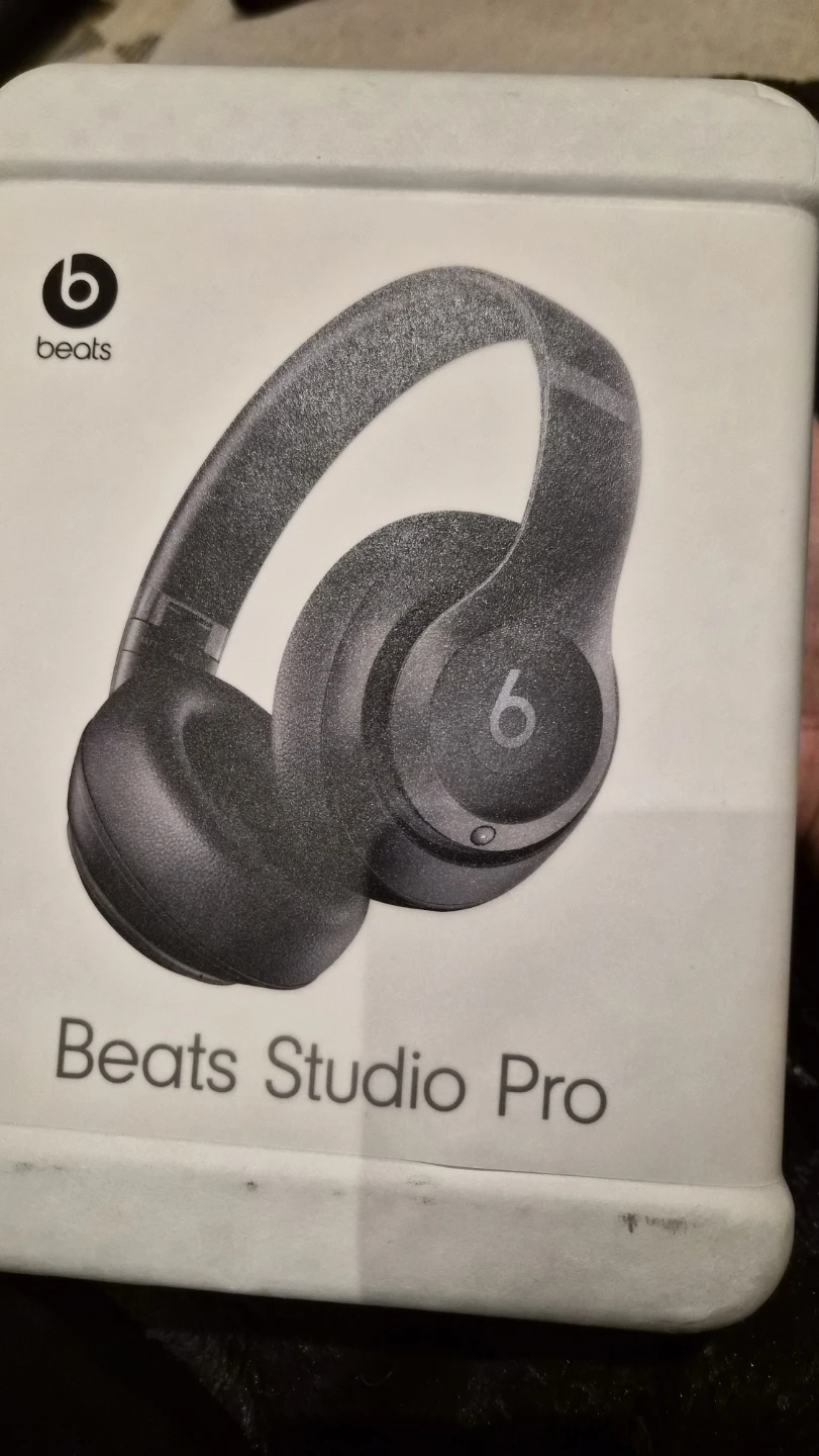 Beats Studio Pro Headphones NEW SEALED