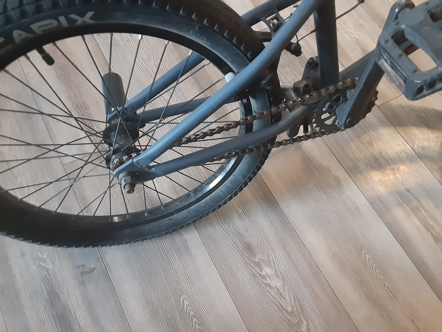 Villain BMX Bike - photo 3