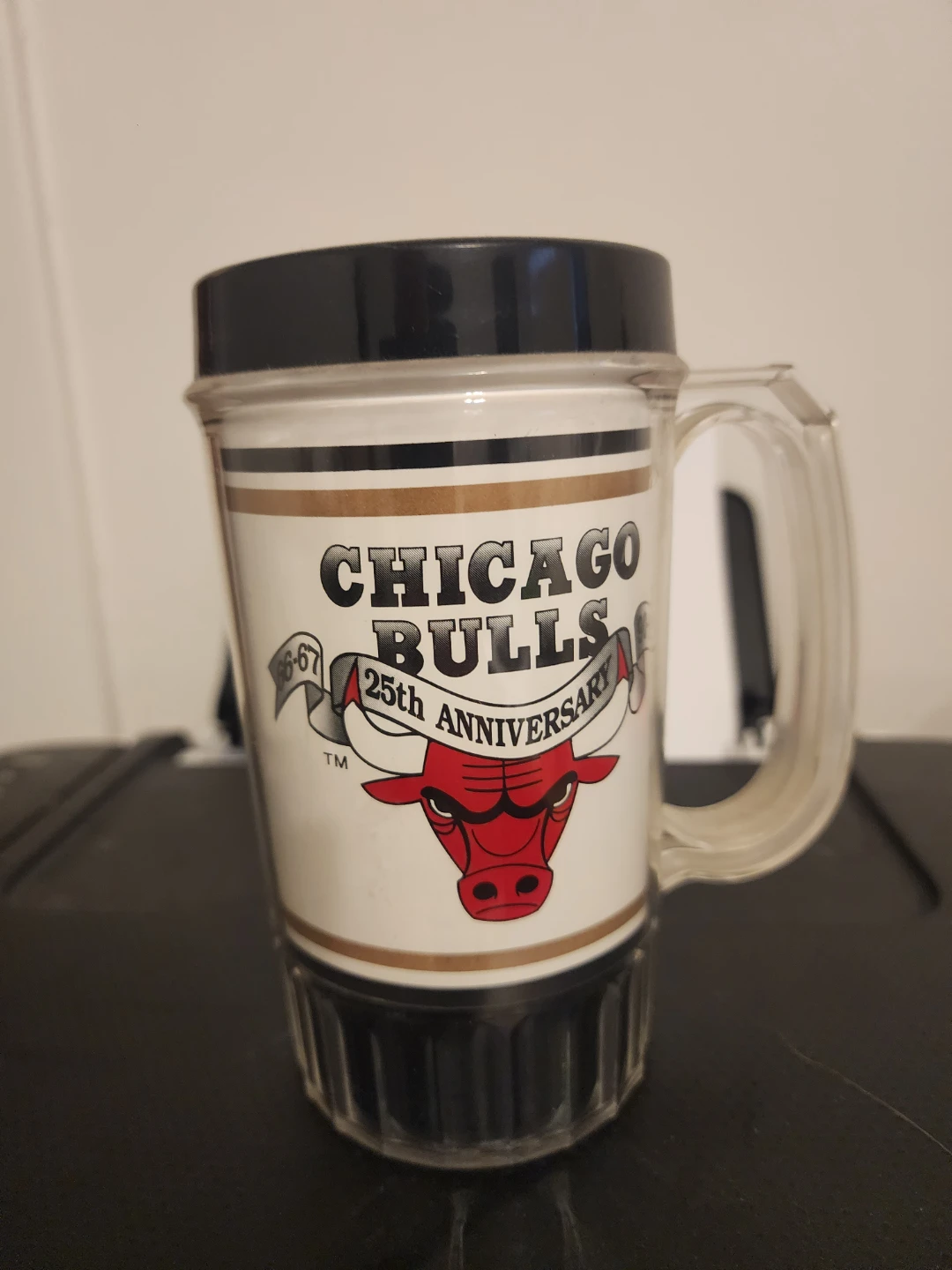 Chicago Bulls 25th Anniversary Miller Genuine Draft Mug