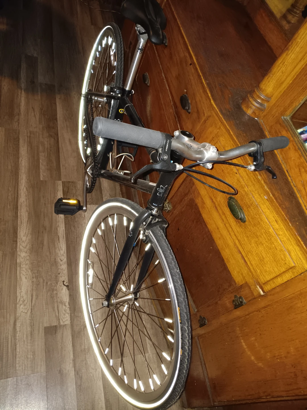 Black Hybrid bike - photo 2