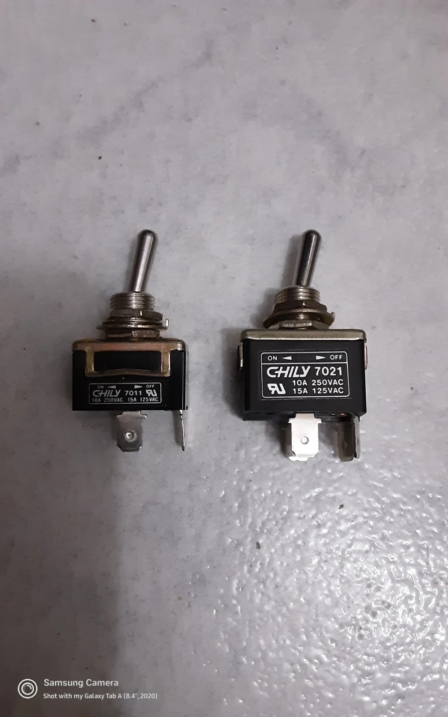 2x CHILY Toggle Switches 7011 & 7021