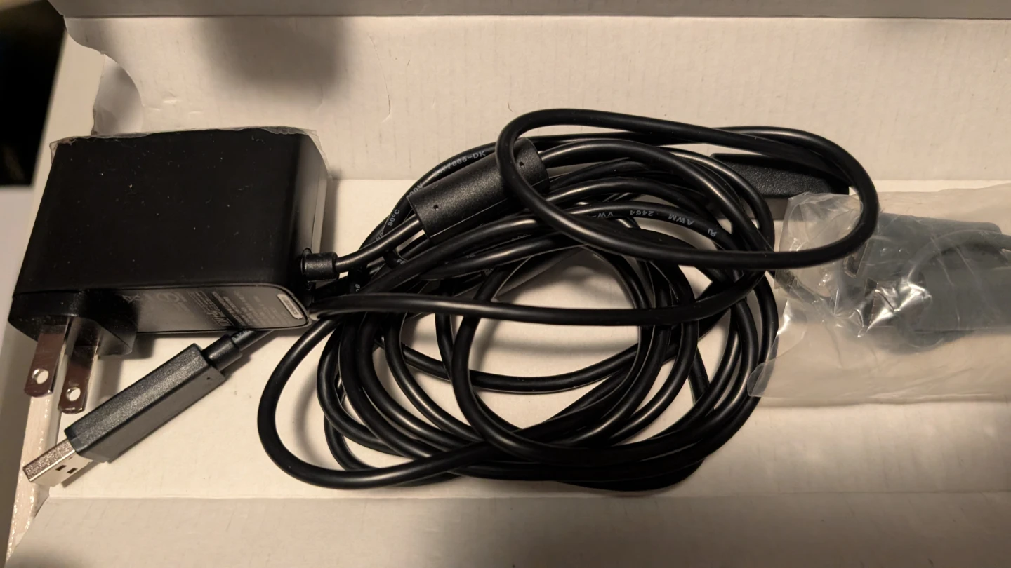 Xbox 360 Kinect Sensor with Adventures Game - photo 3