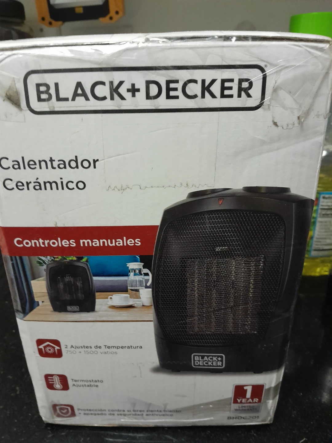 BLACK+DECKER Personal Ceramic Heater BHDC201