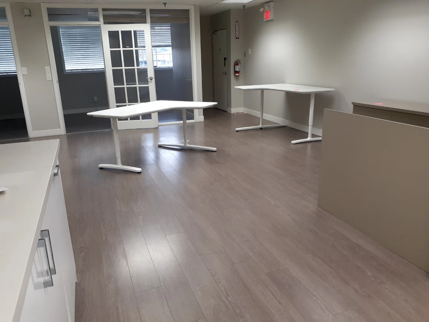 White adjustable desk.