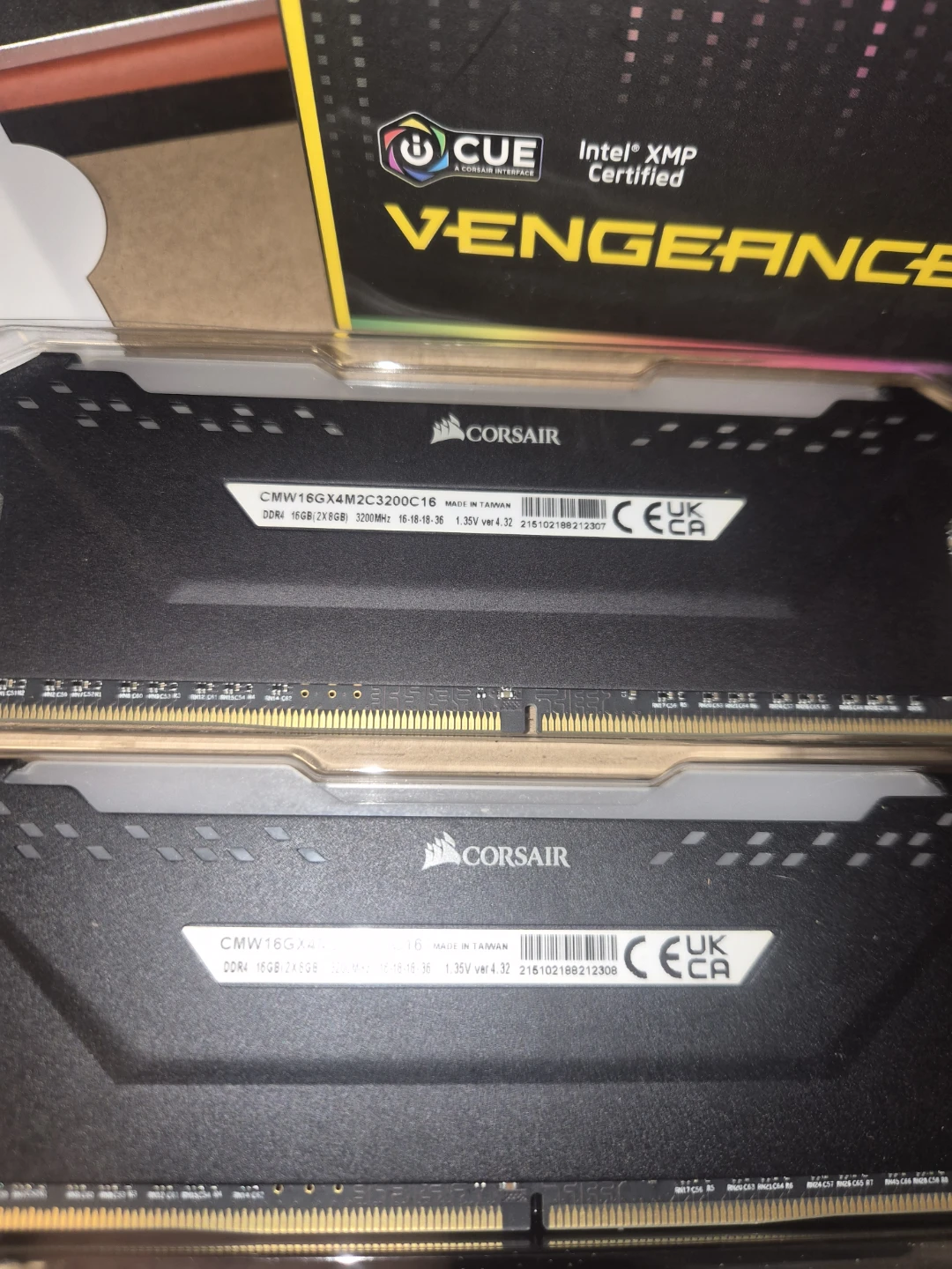 The Corsair Vengeance RGB PRO 16GB (2x8GB) DDR4 3200MHz 80$ - photo 3
