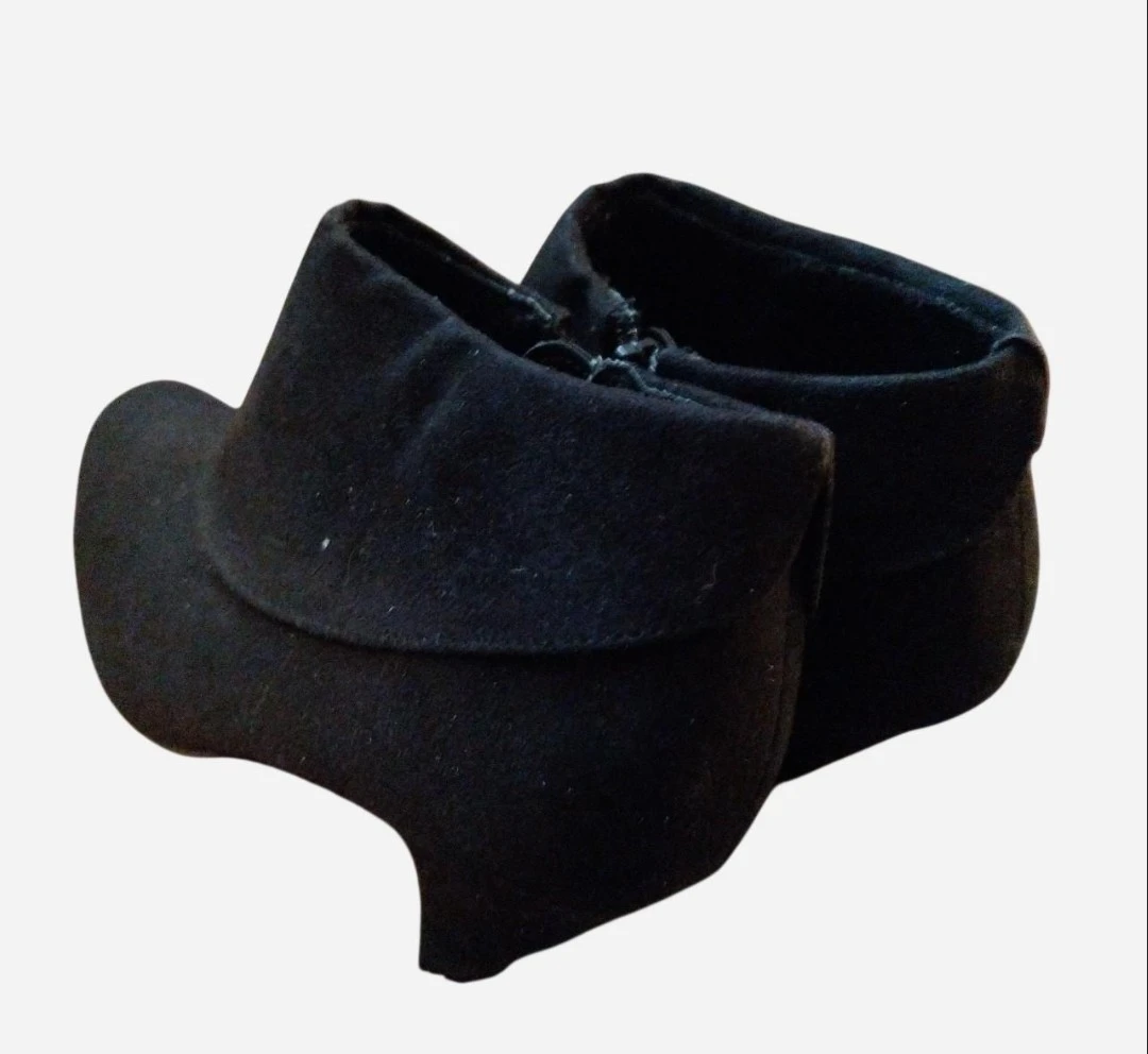 FIONI BLACK SUEDE SIDE ZIP-UP ANKLE BOOTIE HEELS SIZE 6.5 - photo 2