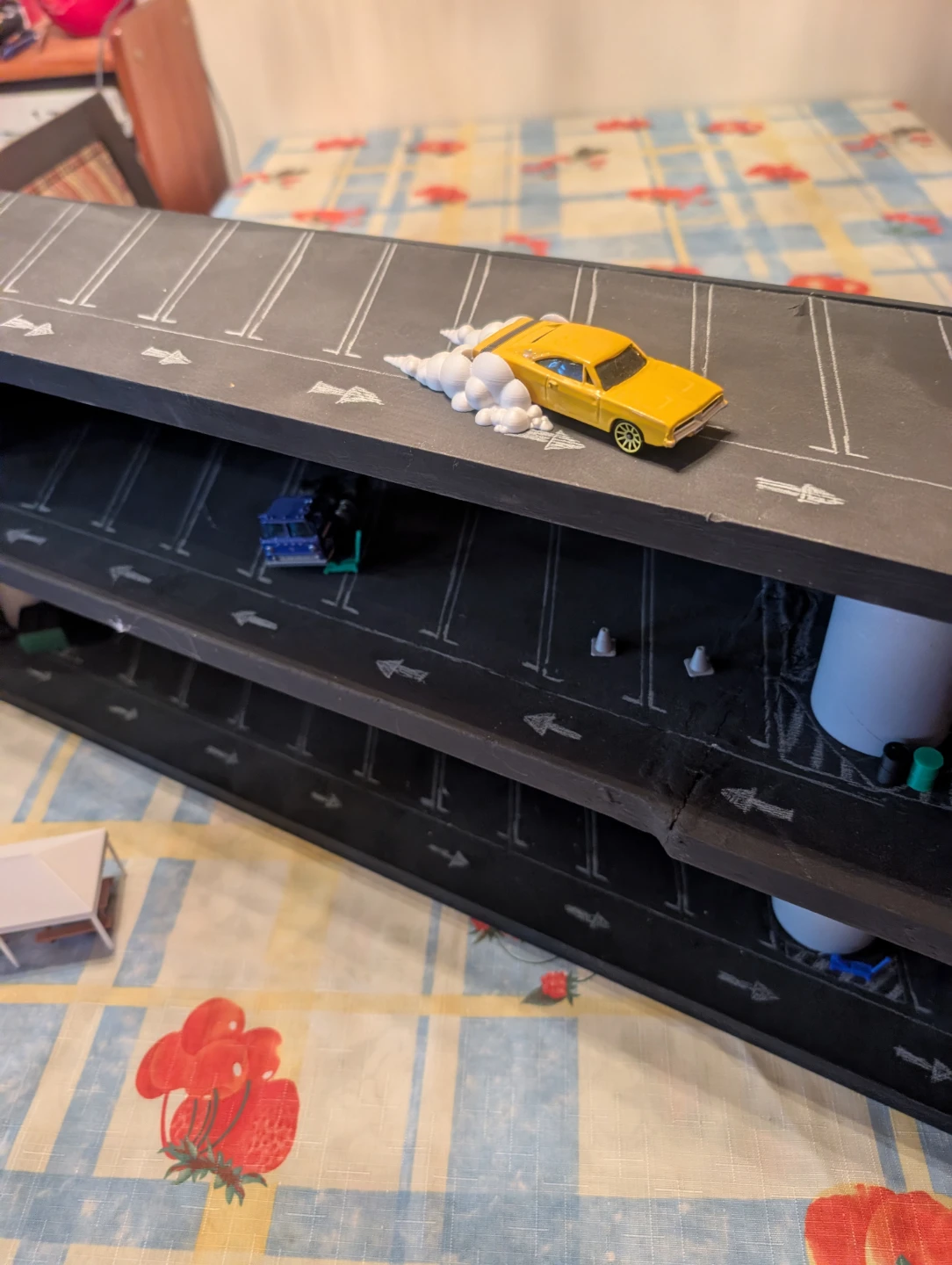 Toy Parking Garage with Miniature Cars and Picnic Set - photo 4
