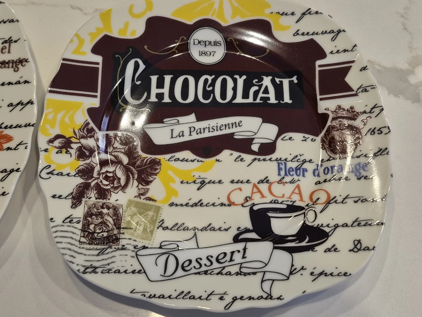 Set of 4 Porcelain dessert plates made in Italy. - photo 3
