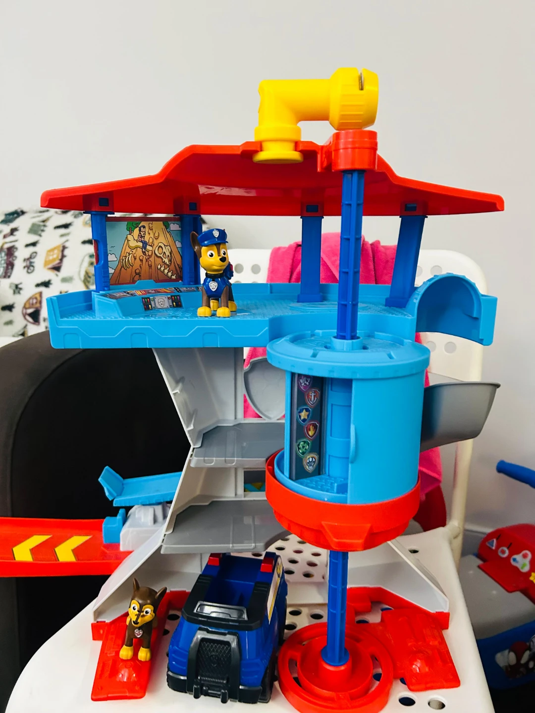Moving out sale - Paw Patrol Lookout Tower Playset