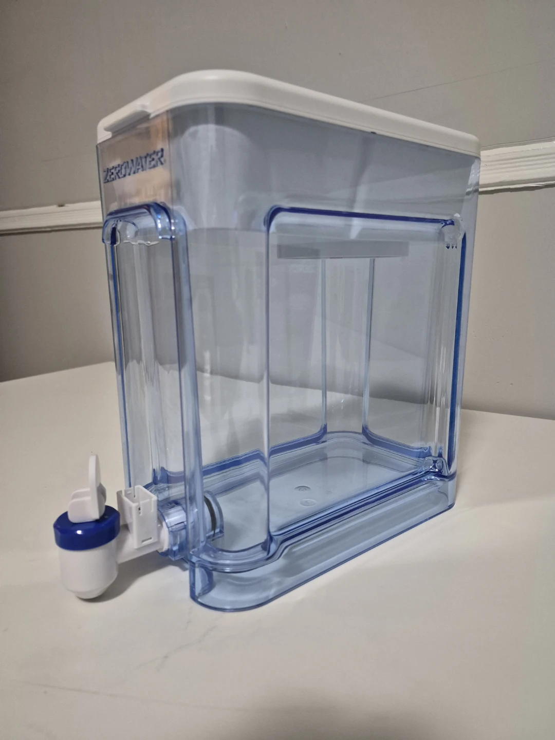 ZeroWater Pitcher + extra filters - photo 4