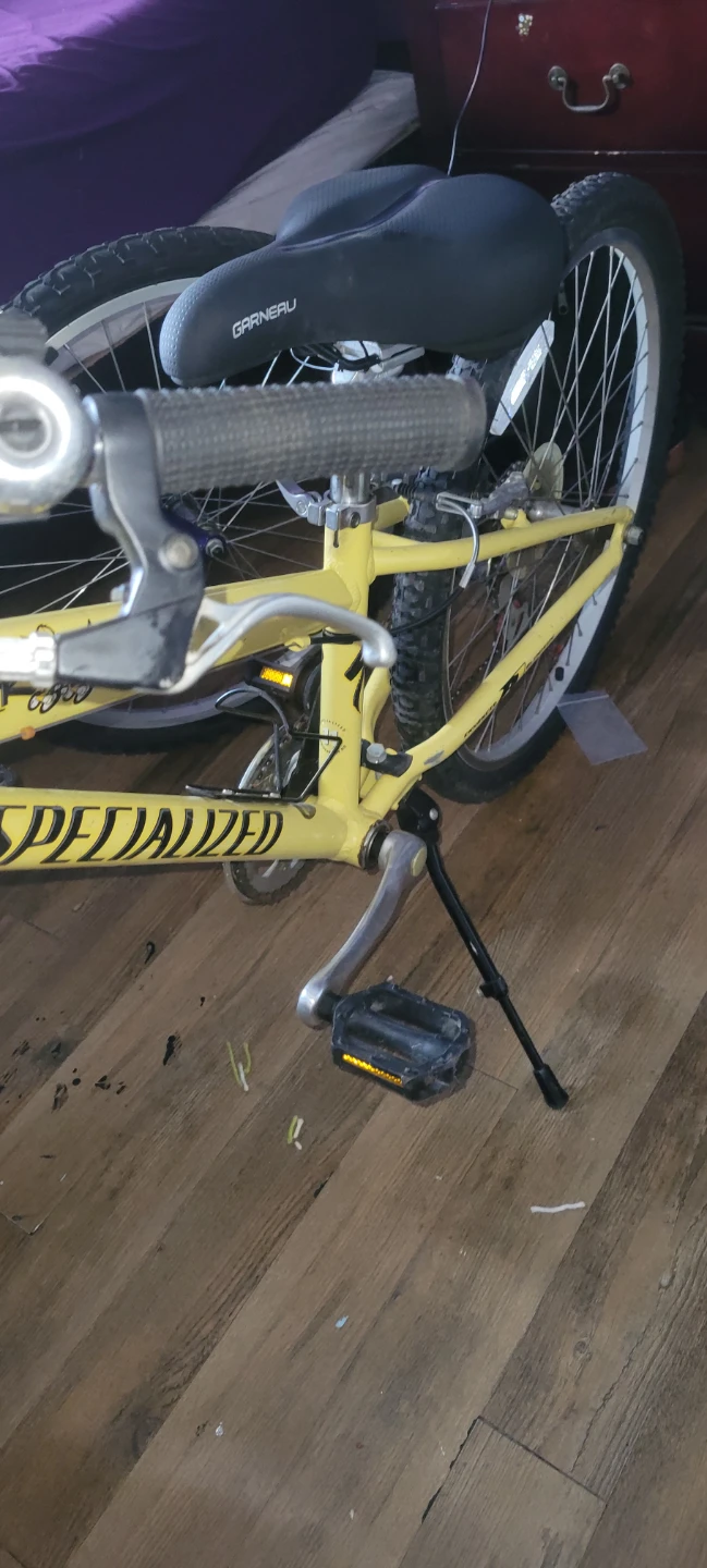 Yellow specialized gear bike - photo 3