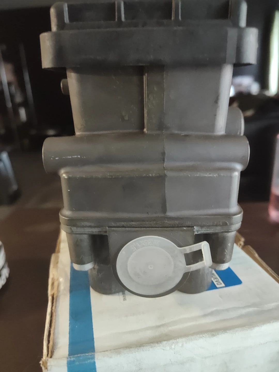 Bendix K109808 TABS6 ABS Trailer Module - photo 5